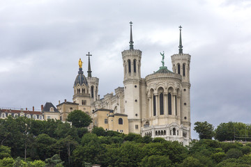 Fototapeta na wymiar Basilique Fourviere. View of Basilica of Notre Dame de Fourviere, Lyon, France. The 
