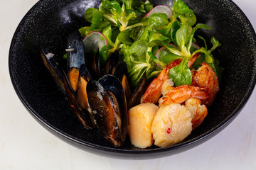 Prawn, scallops and mussels