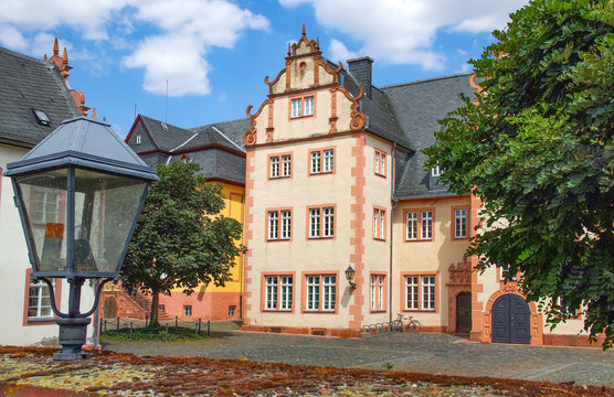 Burg Friedberg Hessen, Herrenhaus