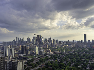 Fototapeta premium Widok z lotu ptaka miasta Toronto z góry, Toronto, Ontario, Kanada