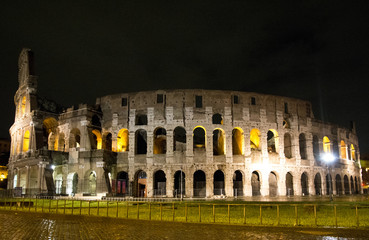 Fototapeta na wymiar Coliseo, Italia
