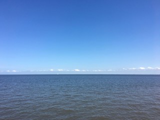 Obraz premium Blick auf die Nordsee beim Seebad Cuxhaven-Döse