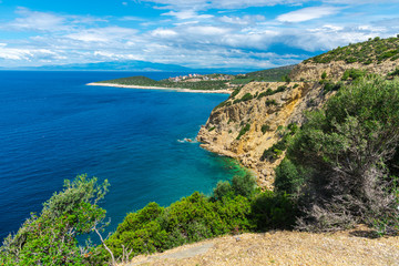 Fototapeta na wymiar view of the coast of the mediterranean sea