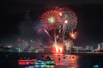 Naklejka premium Firework festival at Pattaya Beach, Thailand