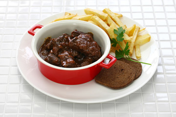 carbonade flamande, flemish stew, belgian cuisine