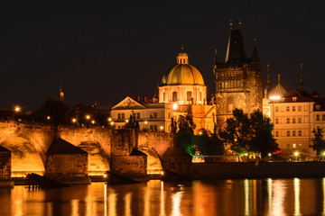 Fototapeta premium Charles Bridge after the Sunset