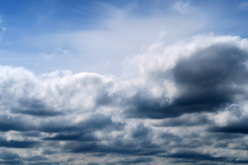 Obraz premium white clouds in the blue sky