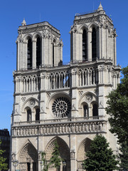 Naklejka na ściany i meble Notre Dame cathedral in Paris, France