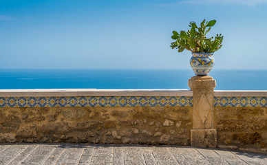 Scenic mediterranean view in Sciacca, province of Agrigento, Sicily. - obrazy, fototapety, plakaty