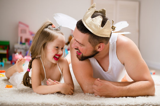 Little Daughter And Father Have Fun, Dressing In Princess Costume, Daddy Makeup