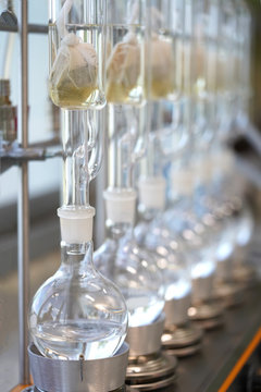 รูปภาพSoxhlet – เลือกดูภาพถ่ายสต็อก เวกเตอร์ และวิดีโอ137 | Adobe Stock