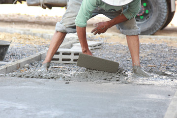 Construction workers are repairing home projects.