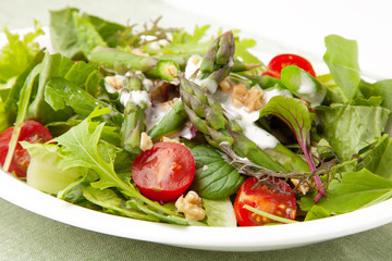 アスパラのグリーンサラダ