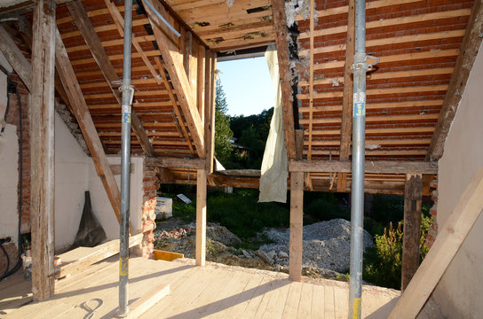 Dachwohnung, Dachausbau