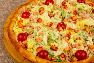 Caesar pizza with prawn