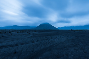 Fototapeta na wymiar view of Mount Bromo in the cloud