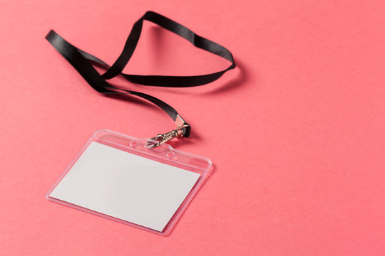 Blank  greeting card or tag  on pink  background