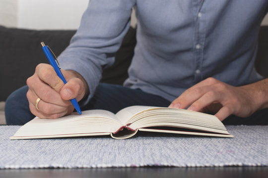 "Schreiben Lernen" Images – Browse 187 Stock Photos, Vectors, and Video