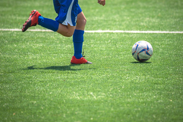 Fototapeta premium 少年サッカー試合風景