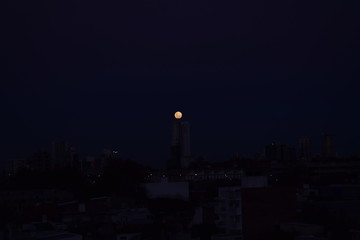 Luna en Rosario