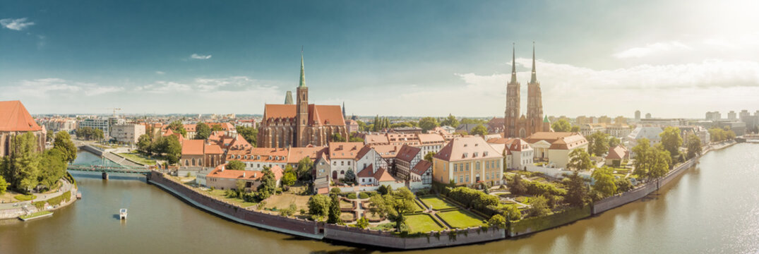 Poland. Wroclaw. Ostrow Tumski, park, and Odra River. Aerial High Resolution Photo. © maciej