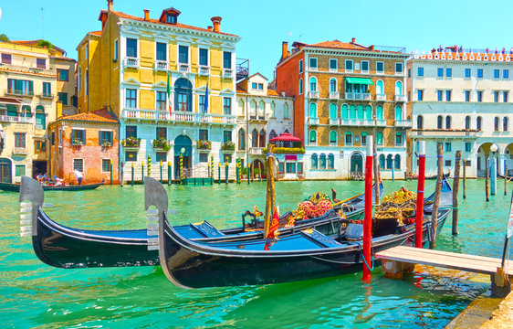 Fototapeta The Grand Canal in Venice with moored gondolas