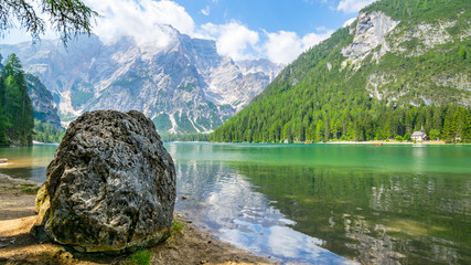 Südtirol, Pragser Wildsee mit Seekofel