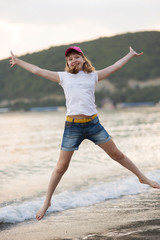 Fototapeta premium teenage girl near the sea