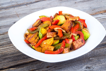 tofu spicy stir fry on noodle