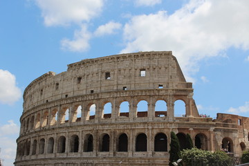 Le colisée à rome, monument historique romain