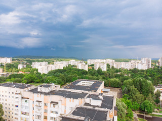 Fototapeta premium overcast weather. rain is coming above city