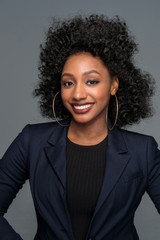 African American Businesswoman - 212638970