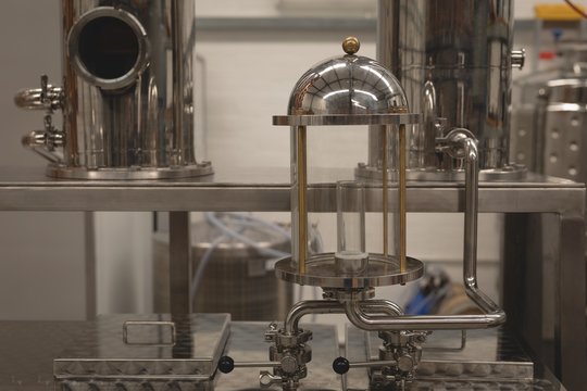 Alcohol machineries in brewery 