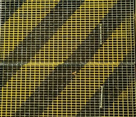 Schwarz gelbes Gitter