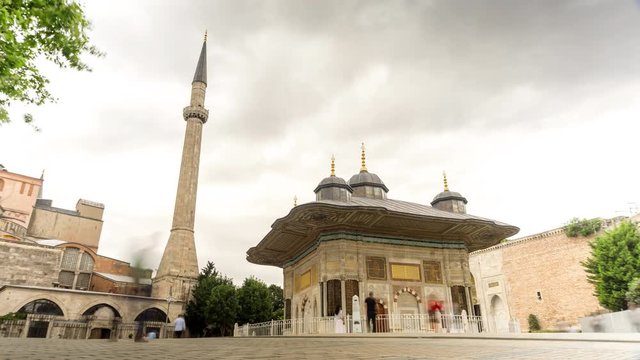 Fountain of Sultan Ahmed III in front of the Imperial Gate of Topkapı Palace in Istanbul, Turkey. Time Lapse 4K Video.
