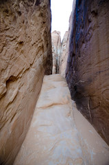 Utah,tourism,travel,rocks,narrows,trail,geology,stone,sandstone,erosion