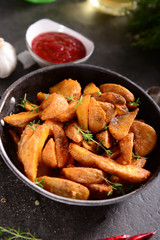 Potato wedges with herbs