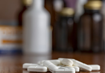 Heap of white antibiotic pills