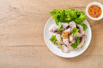 Boiled fish dip with sauce