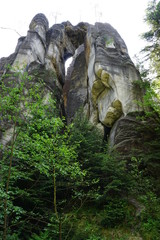 Majestatyczne skały w ciekawych kształtach... a wszystko to w Skalnych miastach w Czechach