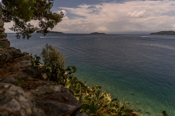 Fototapeta na wymiar Im Zauber der griechischen Landschaft: Urlaub am Meer