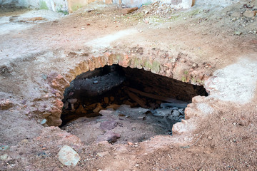 Obraz premium The ruins of an ancient church in Chervone. Ukraine