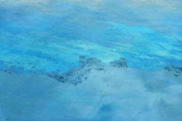 Obraz na płótnie Canvas oil spill in water
