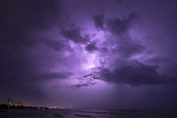 Fototapeta na wymiar Storm over Surfers Paradise, Gold Coast Australia