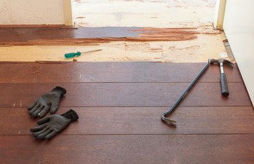 Breaking up a solid wooden floor