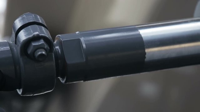 Hydraulic piston system for tractors, bulldozers, excavators. details of construction equipment