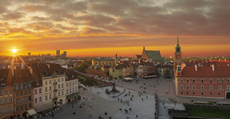 Royal Castle and the castle square in Warsaw - obrazy, fototapety, plakaty