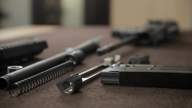 รูปภาพGunsmith เลือกดูภาพถ่ายสต็อก เวกเตอร์ และวิดีโอ3,314 Adobe Stock