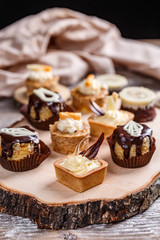 Small sweet cakes