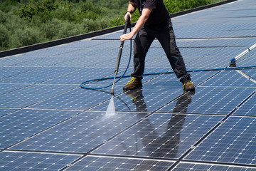 washing and cleaning photovoltaic panels